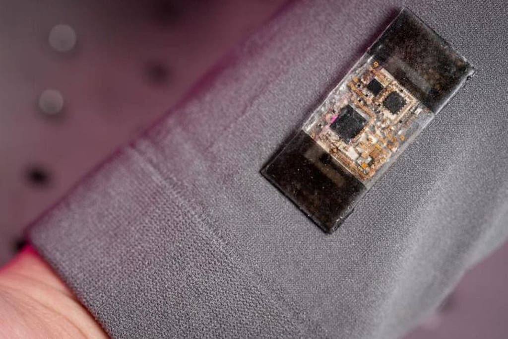 Next-Gen Wearable Lets You Control Machines with Simple Gestures next gen wearable lets you control machines with simple gestures