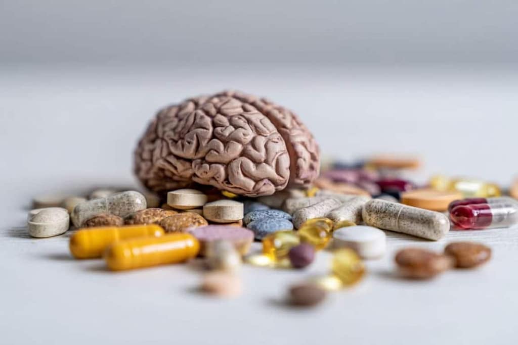 Micronutrients Could Stop Brain Bleeding in Alzheimer’s Treatment micronutrients could stop brain bleeding in alzheimer’s treatment